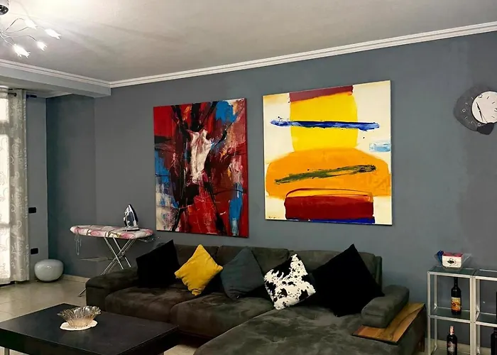 Spacious Family In The Centre Of Apartment