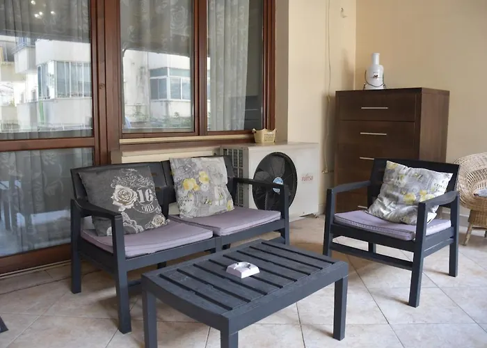 Spacious Family In The Centre Of Apartment Tirana