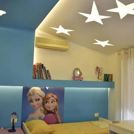 Spacious Family In The Centre Of טיראנה