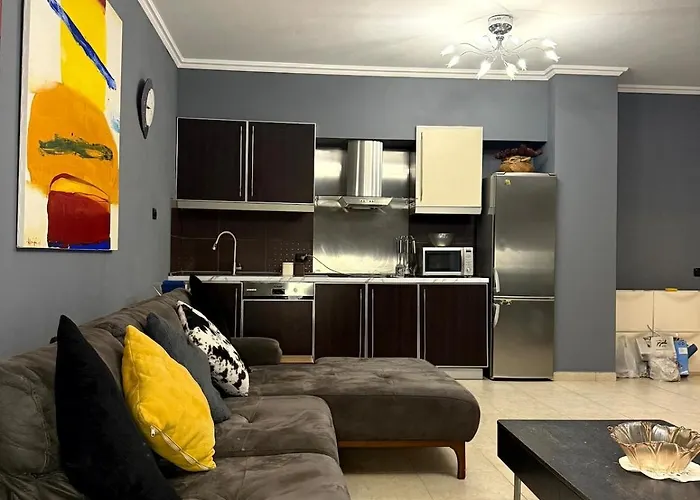 Spacious Family In The Centre Of Apartment