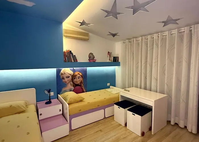Spacious Family In The Centre Of Apartment Tirana